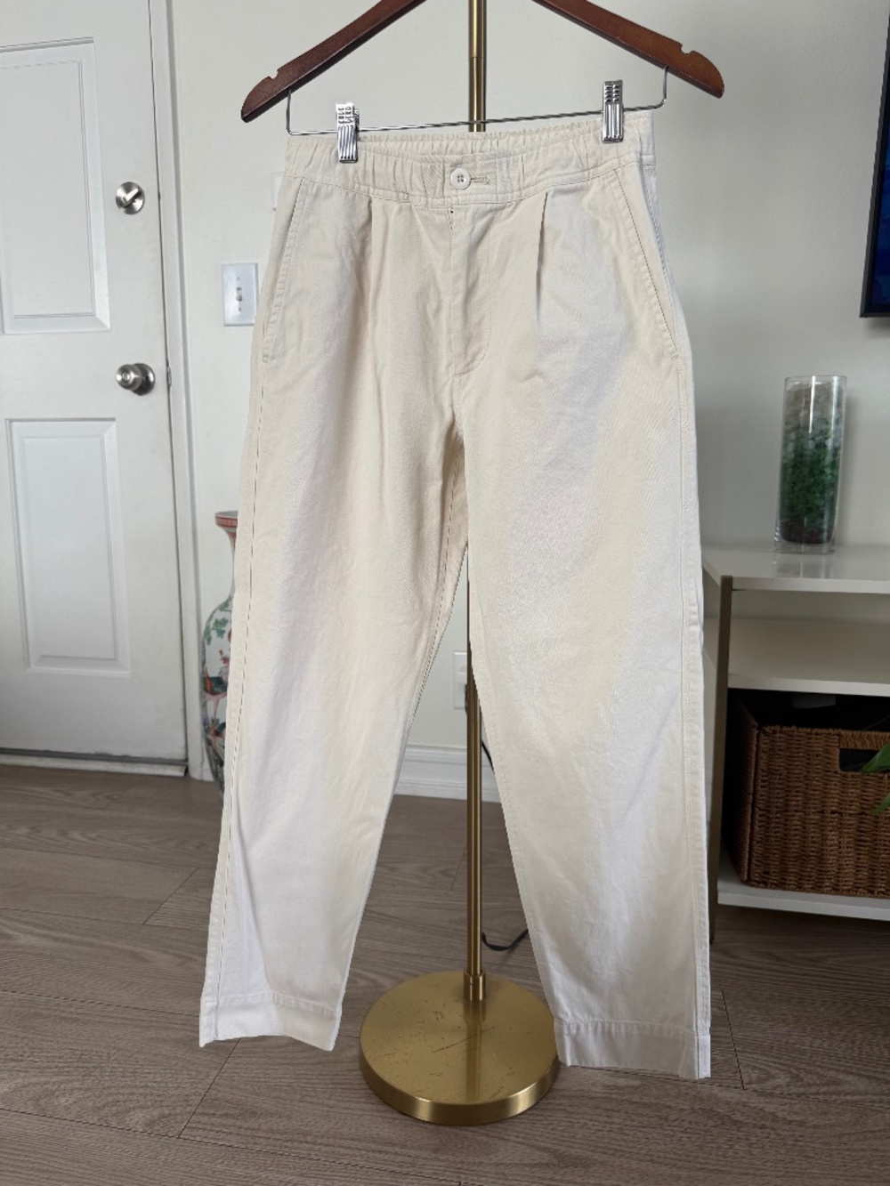 Shades of Grey by Micah Cohen Pleated Chino Pants Cream XS